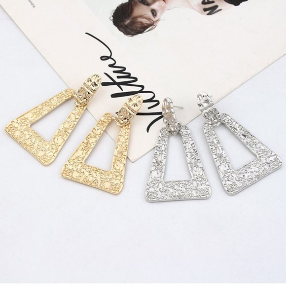 Exaggerated textured  Geometric Earrings - Picture 1 of 9